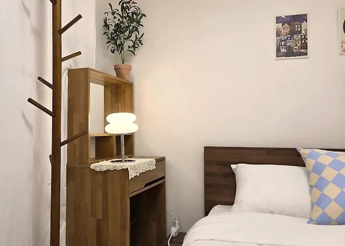 빌라 세렌하우스 *